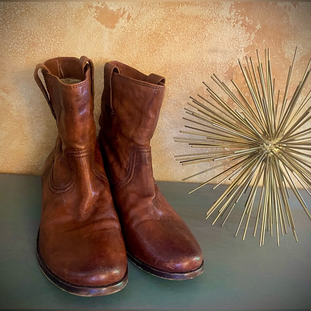 FRYE ANNA SHORTIE cognac boot 71055 womens slip on biker riding bootie 7.5M